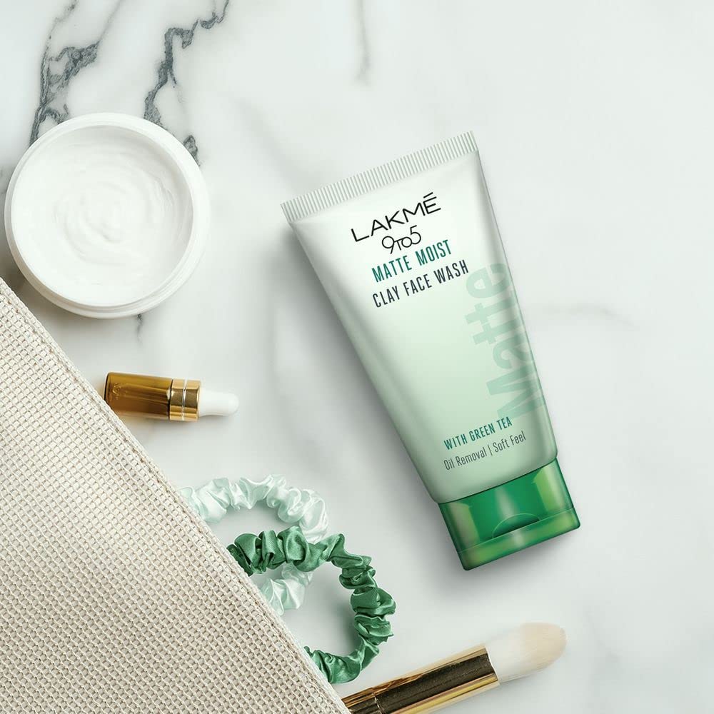 लक्मे 9TO5 फेस वॉश ग्रीन टी क्ले मैट 100G