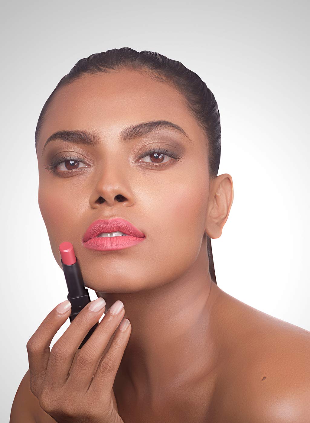 SUGAR NOTHING ELSE MATTER LONGWEAR LIPSTICK 02 RED RUSH