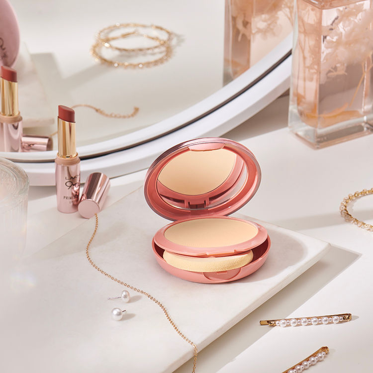 लक्मे 9TO5 कॉम्पैक्ट वेट एन ड्राई 20 न्यूड 9G