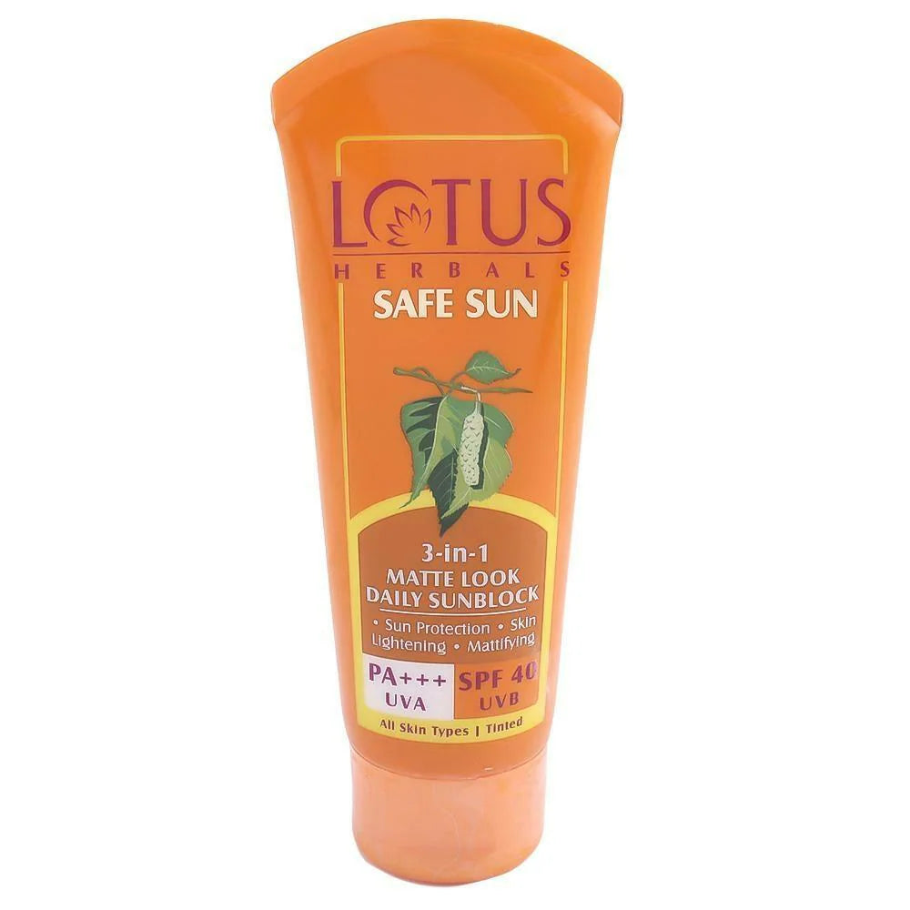 LOTUS HERBALS SAFE SUN 3-IN-1 MATTE LOOK DALLY SUNSCREEN SPF 40 UVB PA+++ UVA 100G