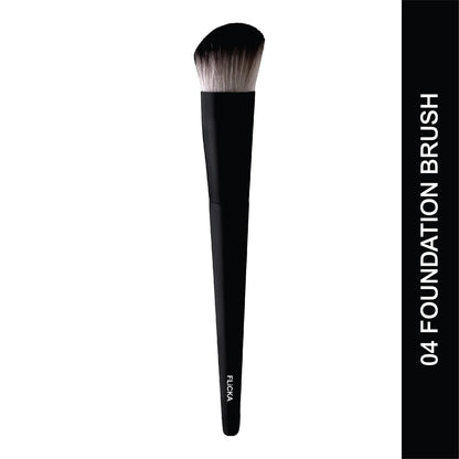 FLICKA BRUSH 04 FOUNDATION