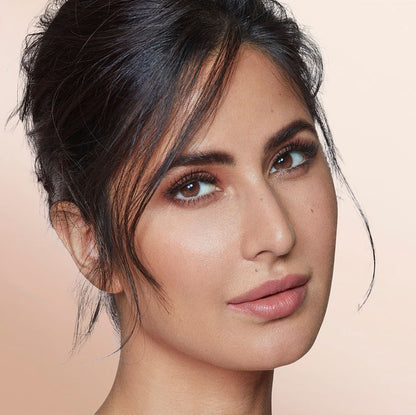 KAY ब्यूटी सॉफ्ट मैट फुल कवरेज फाउंडेशन 130Y मीडियम 30ML