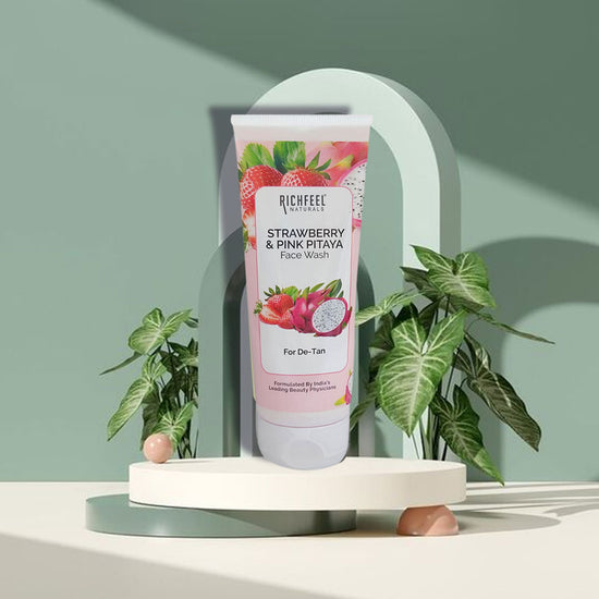 RICHFEEL FACEWASH STRAWBERRY 100