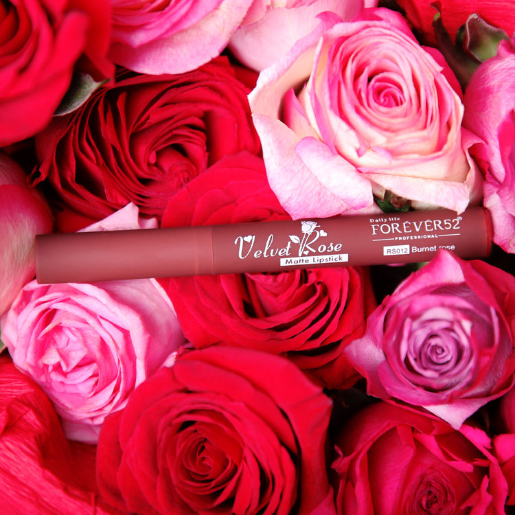 FOREVER 52 VELVET ROSE MATTE LIPSTICK RS012 BUNET ROSE